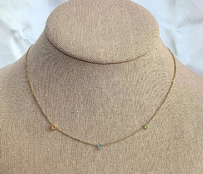 Jewelry craftsmanship and finishing detail